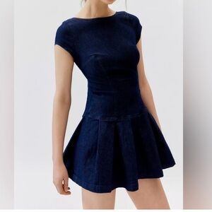 Urban Outfitters Bryan Bow-Back Pleated Denim Drop Waist Mini Dress Size Small